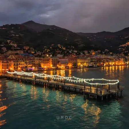 Terrazza D'amare - Centro Апартаменты Алассио